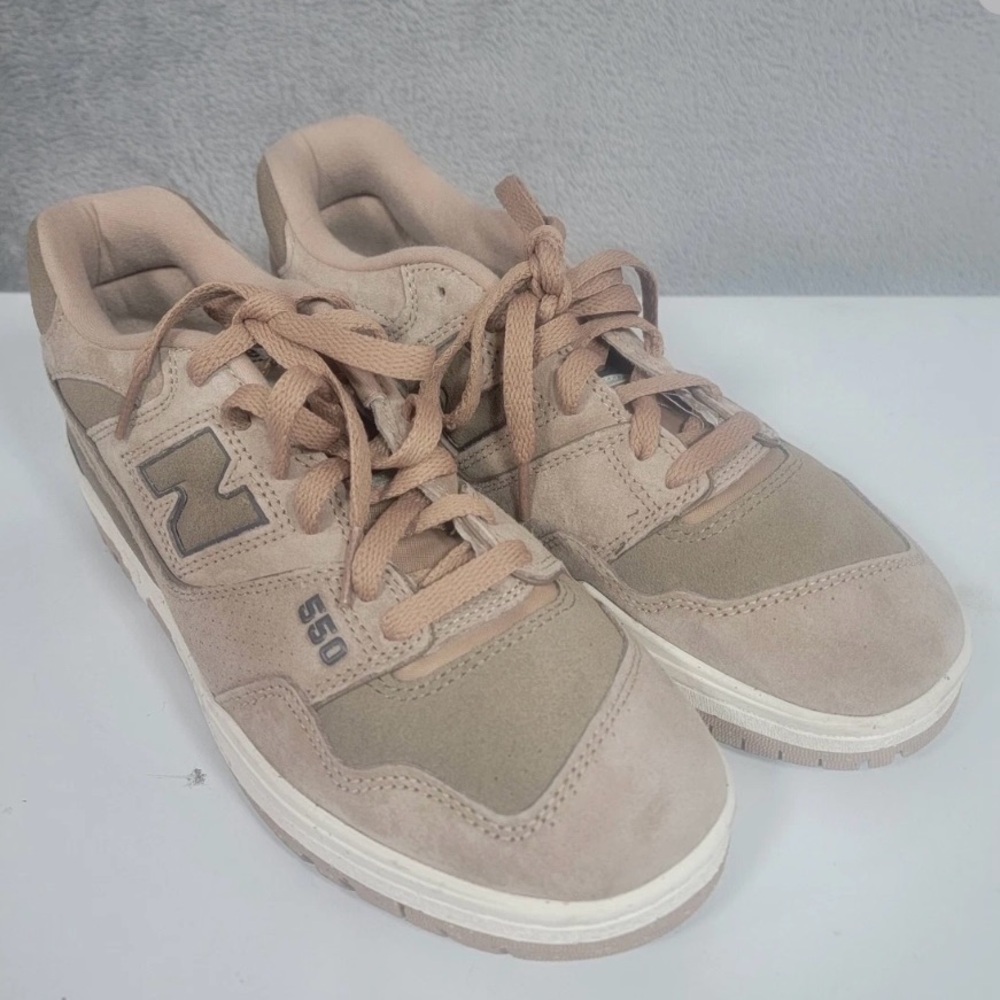 Beige New Balance 550 Mushroom Woman’s